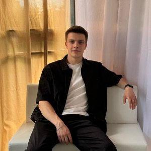 Алексей Вышлов