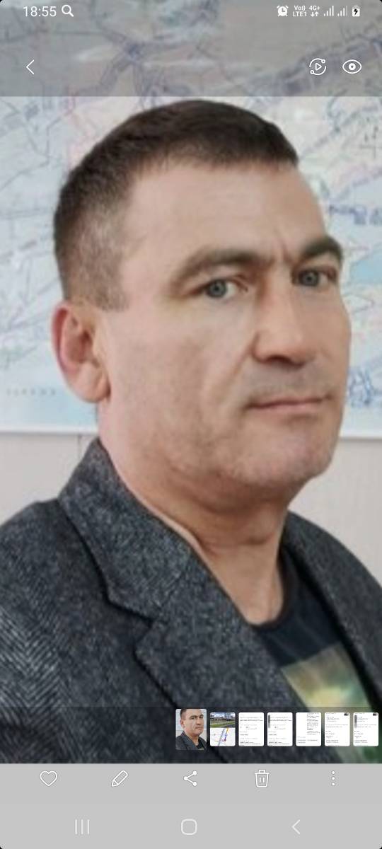Михаил Иванов