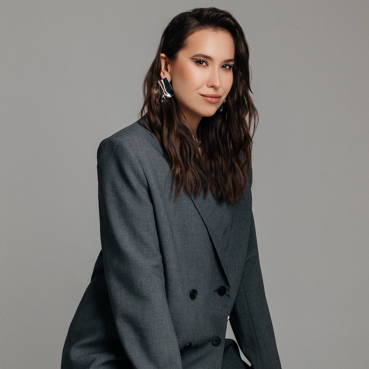 Alyona Ivanova | Сетка — социальная сеть от hh.ru