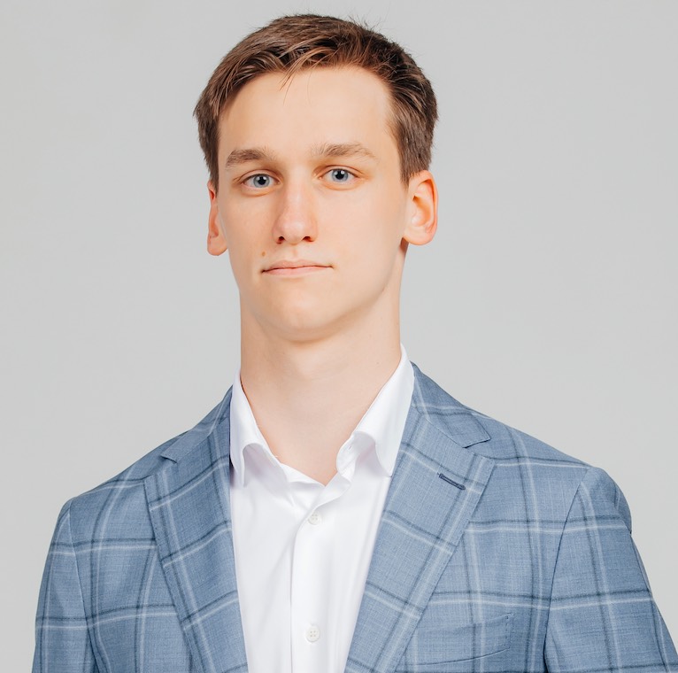 Максим Крыжановский | Сетка — социальная сеть от hh.ru