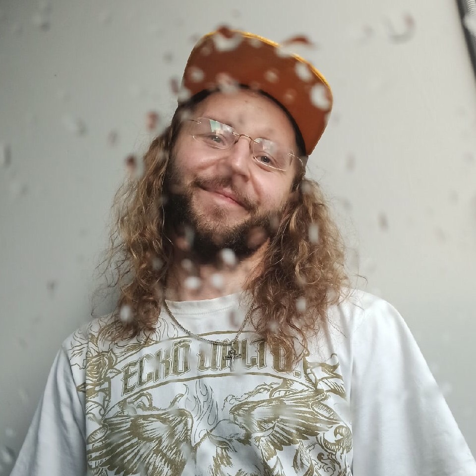 Максим Семянников