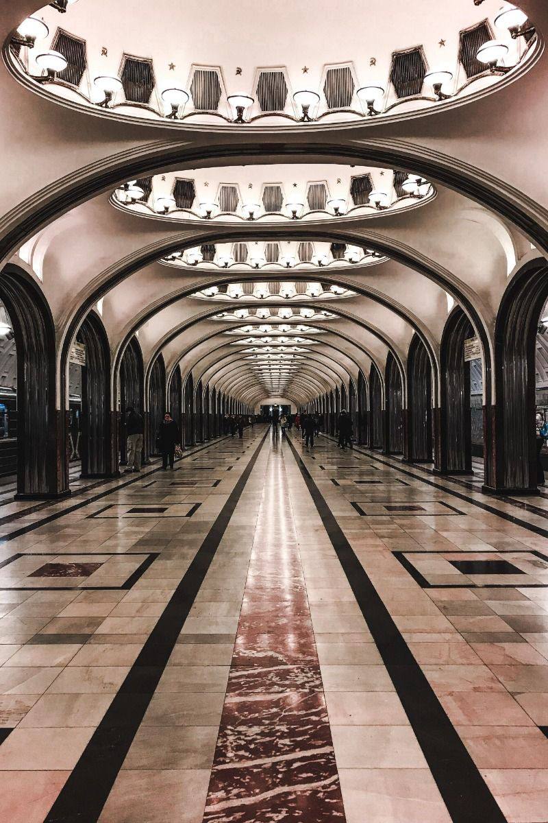 🎫 АФИША МЕРОПРИЯТИЙ НА 3-4 НОЯБРЯ
🧈3 ноября в 17:00
Выступление Amirchik и Юли Гаврилиной
🗺ул. Новорязанская, 23, стр. 1
🧈3 ноября с 18:00 до 23:00
«Ночь искусств» в «Мультимедиа-арт-музее»
🗺ул | Сетка — социальная сеть от hh.ru