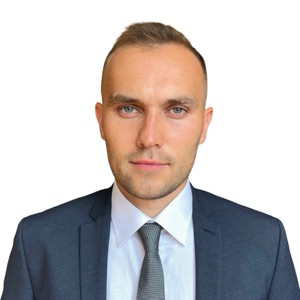 Денис Абрамов