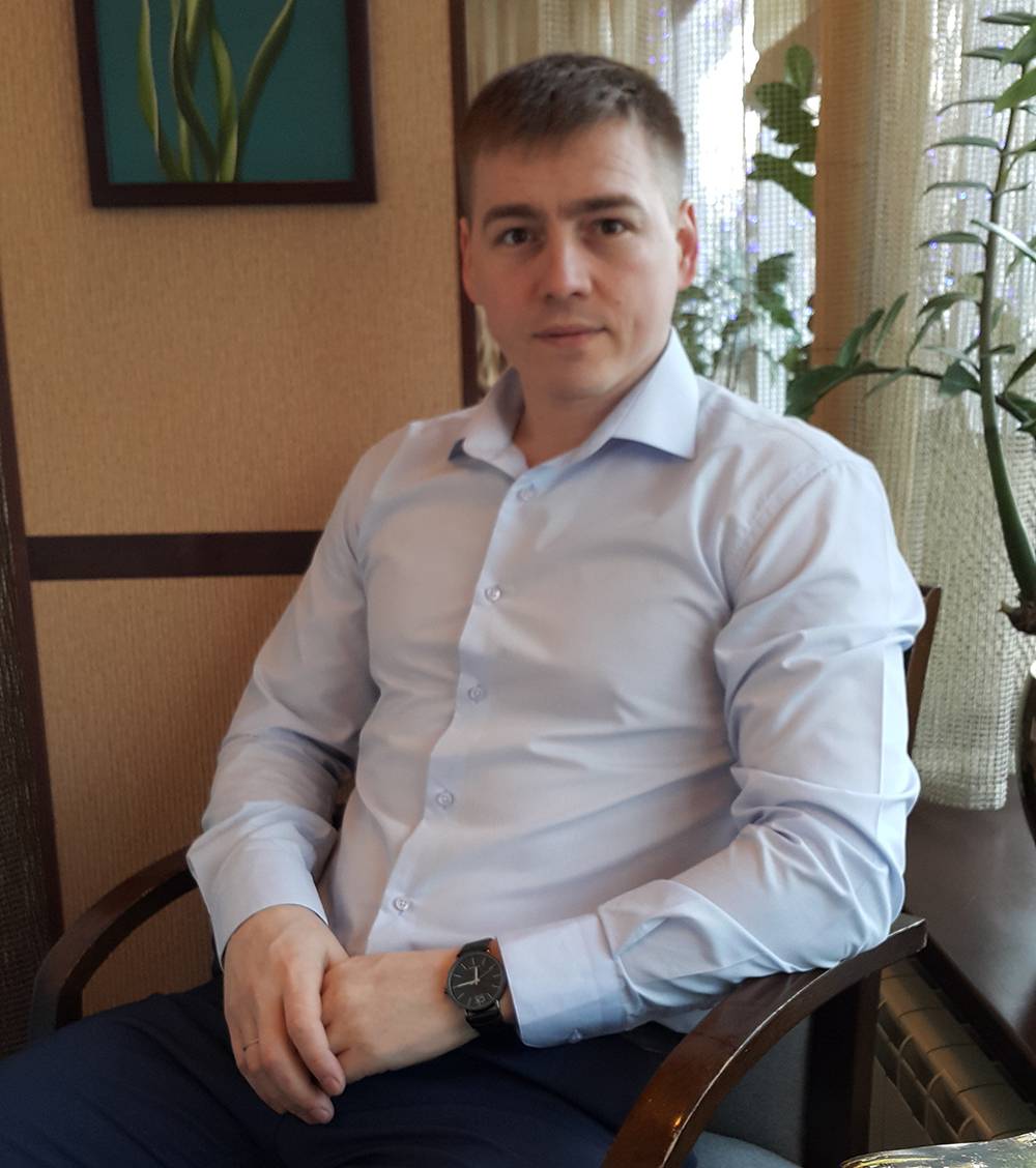 Иван Иванов