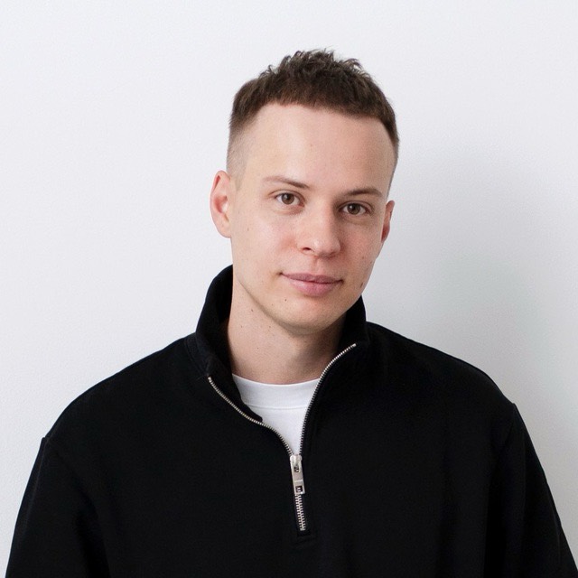 Александр Маслов