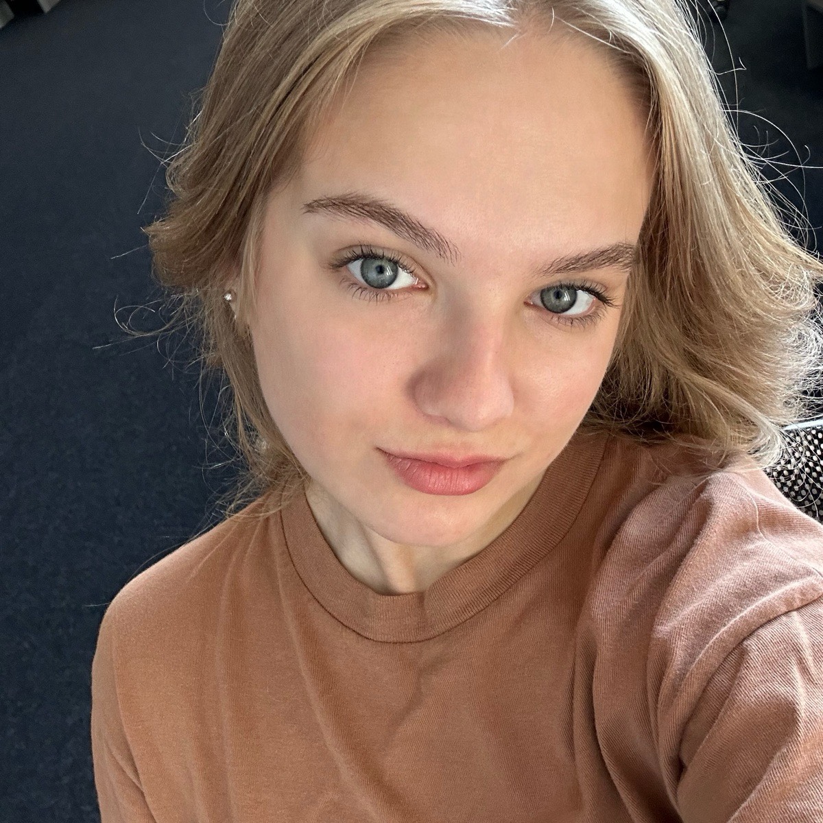 Екатерина Дворцова | Сетка — социальная сеть от hh.ru