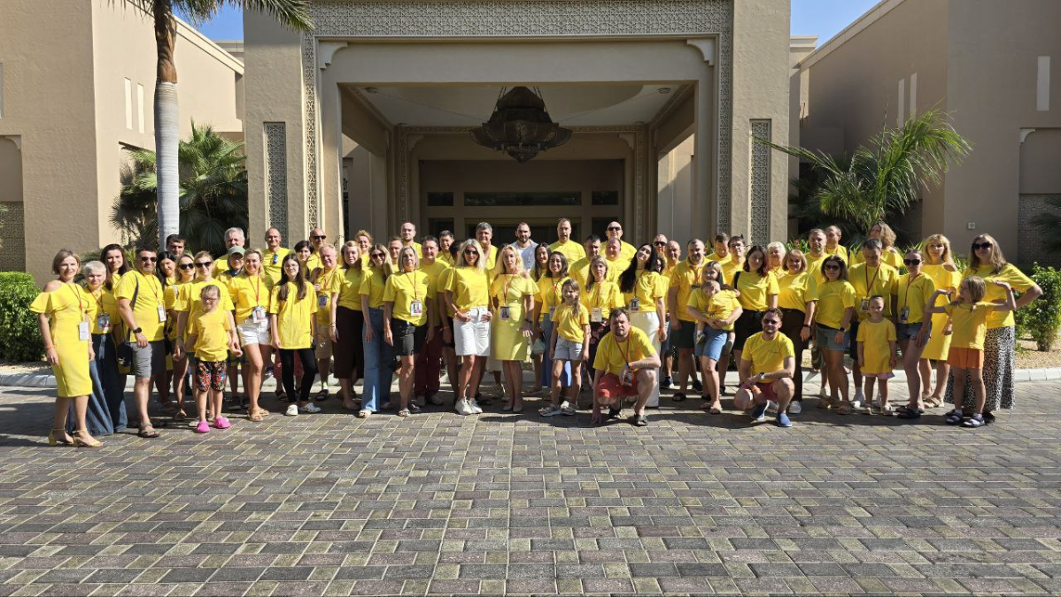 Закончился этот замечательный семинар 1С в Эмиратах, сегодня наикрутейший был тренинг  от суперспикера Владислава Бермуда, очень насыщенно и плотно, море инсайтов и после них намерений по реализации | Сетка — социальная сеть от hh.ru