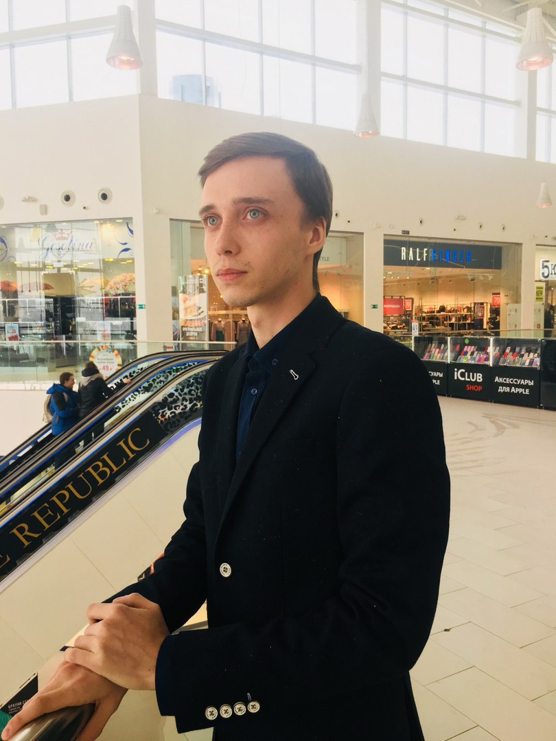 Александр Васильев