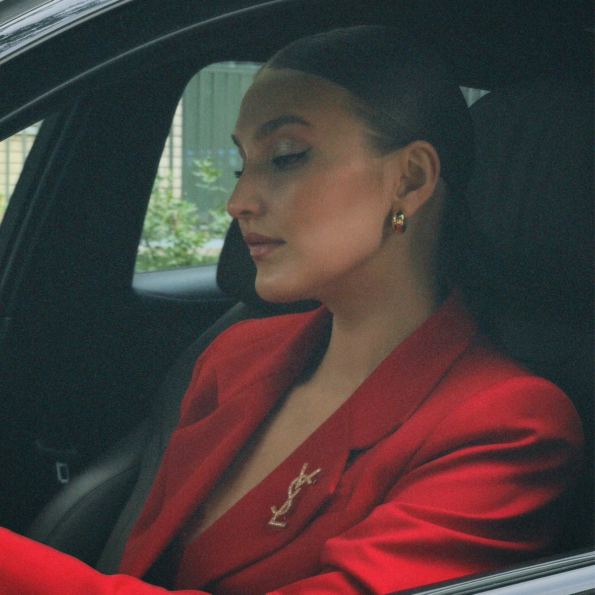 Анна Холодова