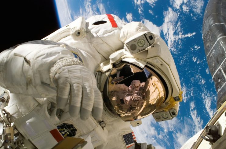 🚀 ИИ в космосе: автономные исследования от NASA! 🌌
NASA разрабатывает новые инструменты с использованием искусственного интеллекта, которые позволят космическим кораблям собирать данные автономно, без... | Сетка — социальная сеть от hh.ru