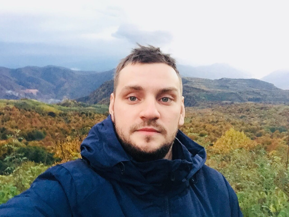 Олег Овчаренко