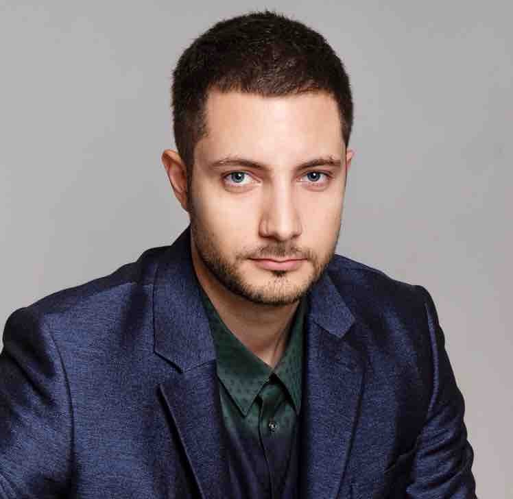 Артур Минасов | Сетка — социальная сеть от hh.ru