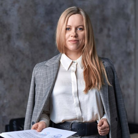 #ПостЗнакомство 

Привет! 

Меня зовут Татьяна Кархалёва, я адвокат и руководитель  интеллектуальной практики в Адвокатском бюро RBL | GRATA International | Сетка — социальная сеть от hh.ru