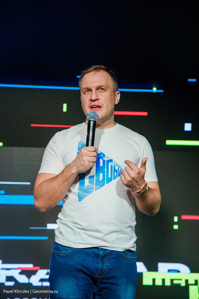 🎤 Как стать топ-спикером за месяц?
🟣Навык публичного выступления — один из ключевых в 21 веке. Так уж сложилось, что умение говорить стало важным по многим причинам | Сетка — социальная сеть от hh.ru