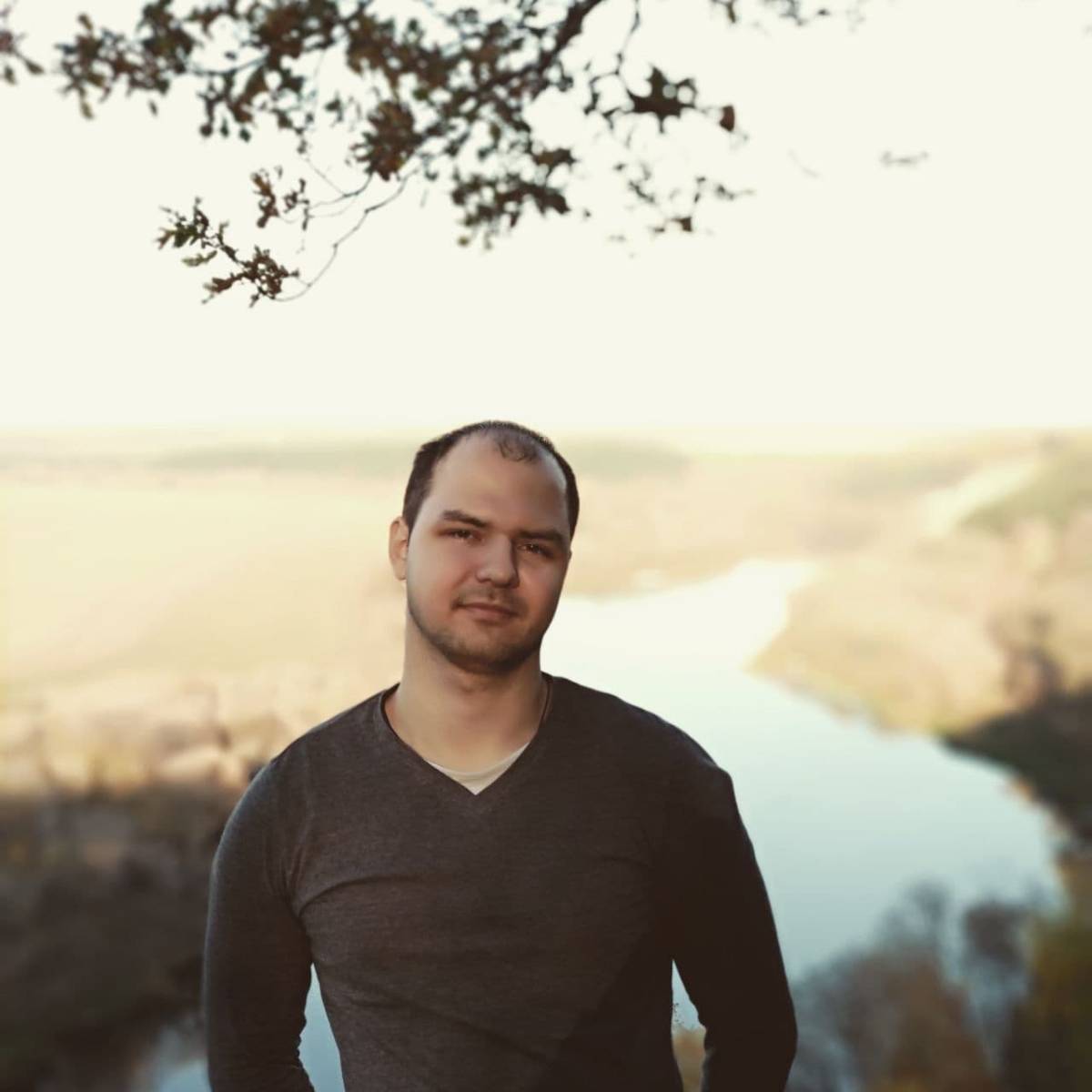 Дмитрий Попов