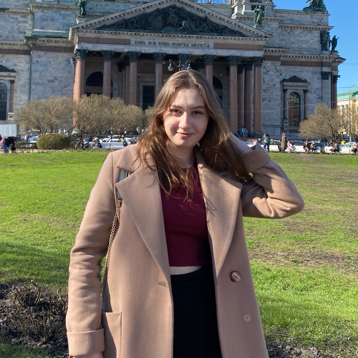 Азалия Ахмерова