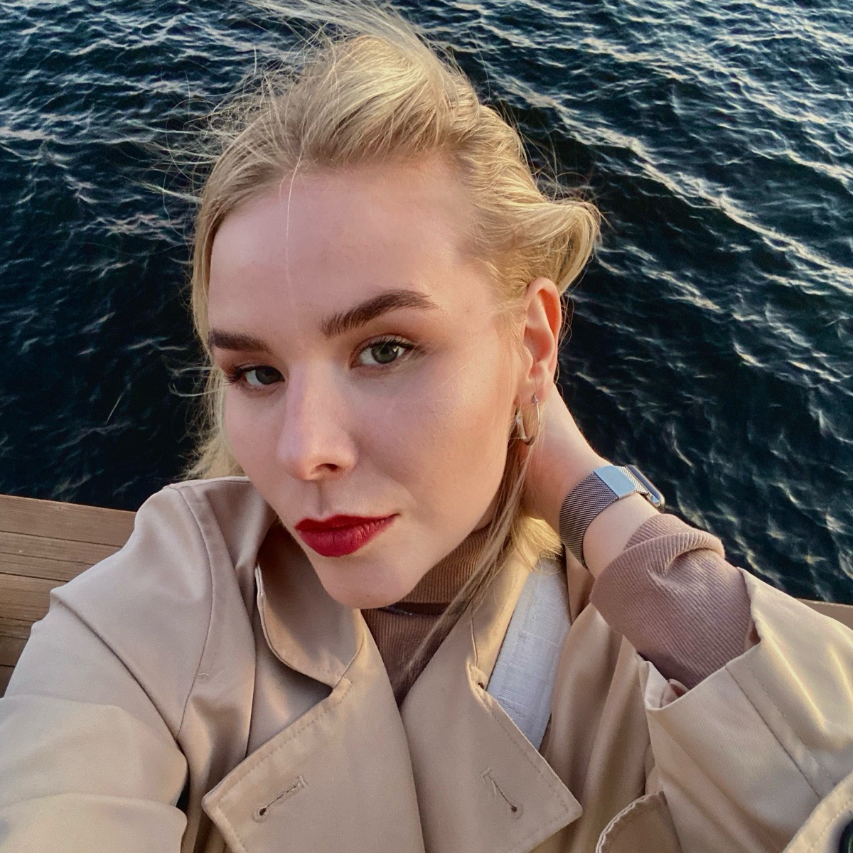 Darya Ushakova | Сетка — социальная сеть от hh.ru