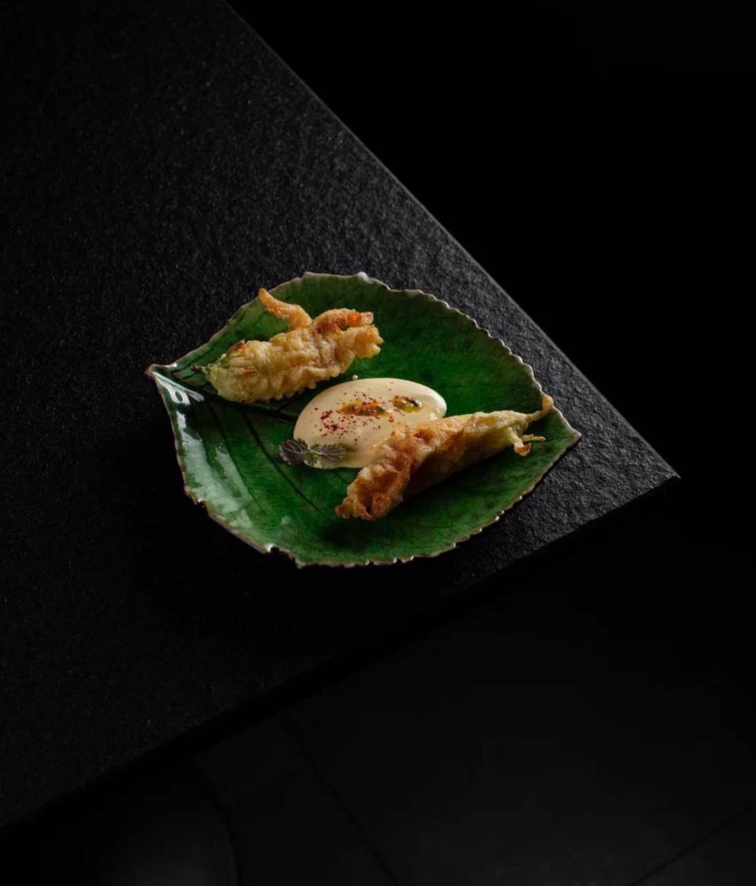 Посуда Roomers в проекте Lava Pan Asian Bar 🍤
Ознакомиться и купить можно в наших шоурумах:
Artplay, Н. Сыромятническая
улица, 10 стр2
Мясницкая ул, 13 стр3
Или на roomers.ru | Сетка — социальная сеть от hh.ru