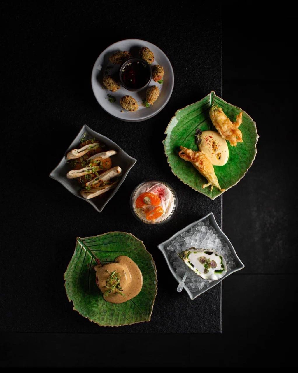 Посуда Roomers в проекте Lava Pan Asian Bar 🍤
Ознакомиться и купить можно в наших шоурумах:
Artplay, Н. Сыромятническая
улица, 10 стр2
Мясницкая ул, 13 стр3
Или на roomers.ru | Сетка — социальная сеть от hh.ru