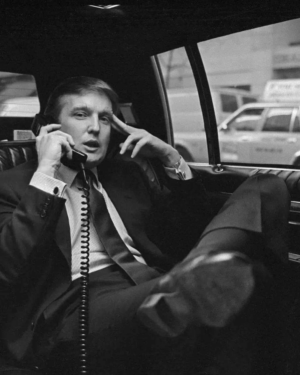 Выборы в США
У нас, в России, народ любопытный, так что за битвой Байден-Трамп, а теперь Харрис-Трамп мы следим с особым вниманием. Чего только стоят июльские новости | Сетка — социальная сеть от hh.ru