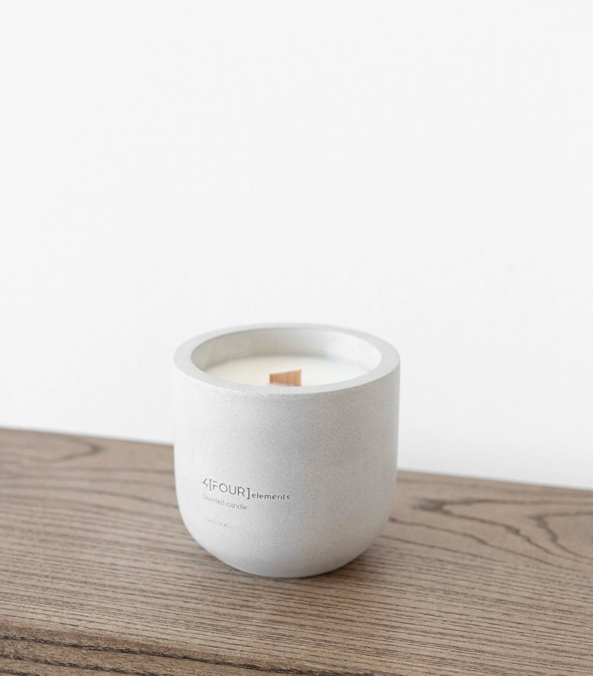 Candle
Авторские свечи 4[FOUR]elements.
Свечи имеют стильный дизайн и станут прекрасным декором для Вашего интерьера | Сетка — социальная сеть от hh.ru