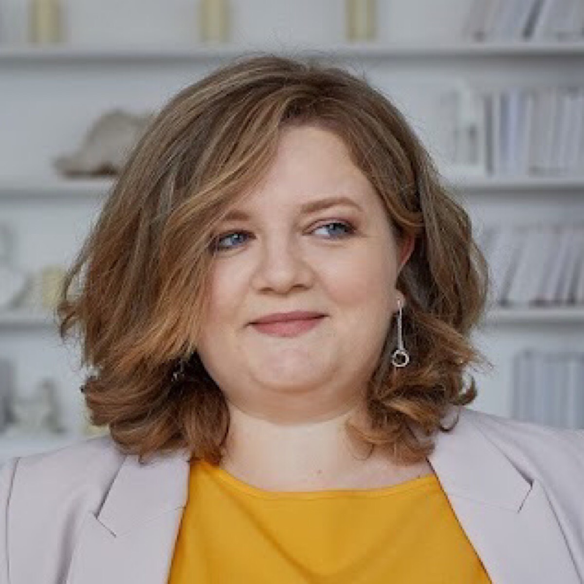 Оксана Зыкова | Сетка — социальная сеть от hh.ru