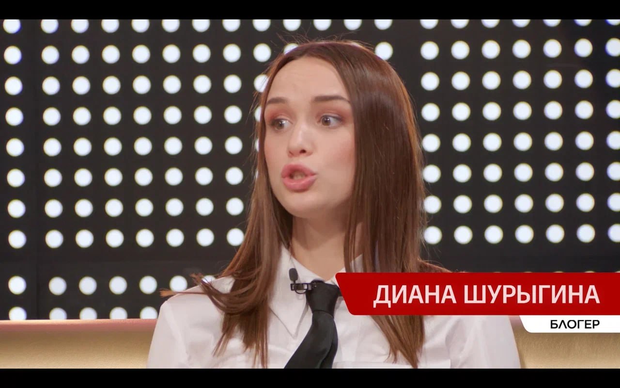 Недавно в онлайн-кинотеатре 📺Иви и 📺KION стартовал сериал «Дайте шоу», который приоткрывает завесу над закулисной жизнью популярных передач | Сетка — социальная сеть от hh.ru