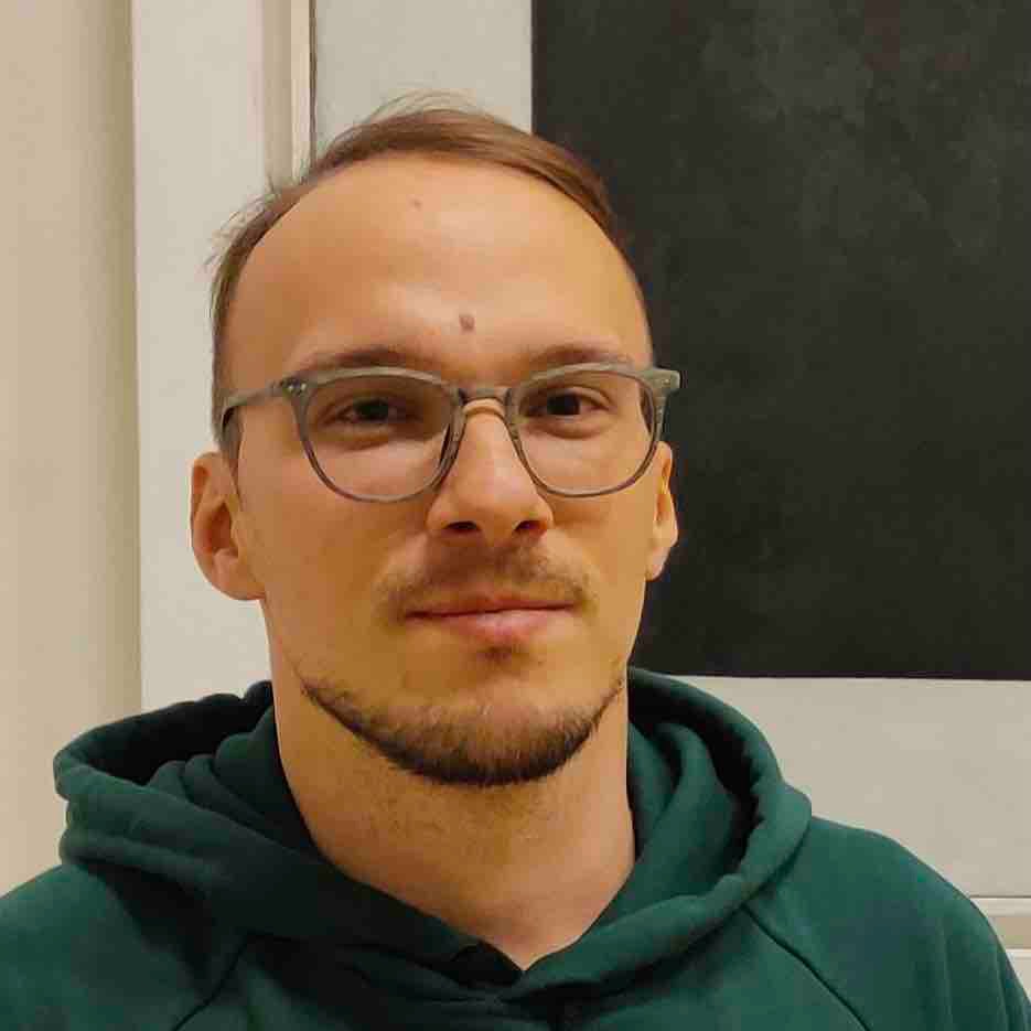 Антон Ткачук