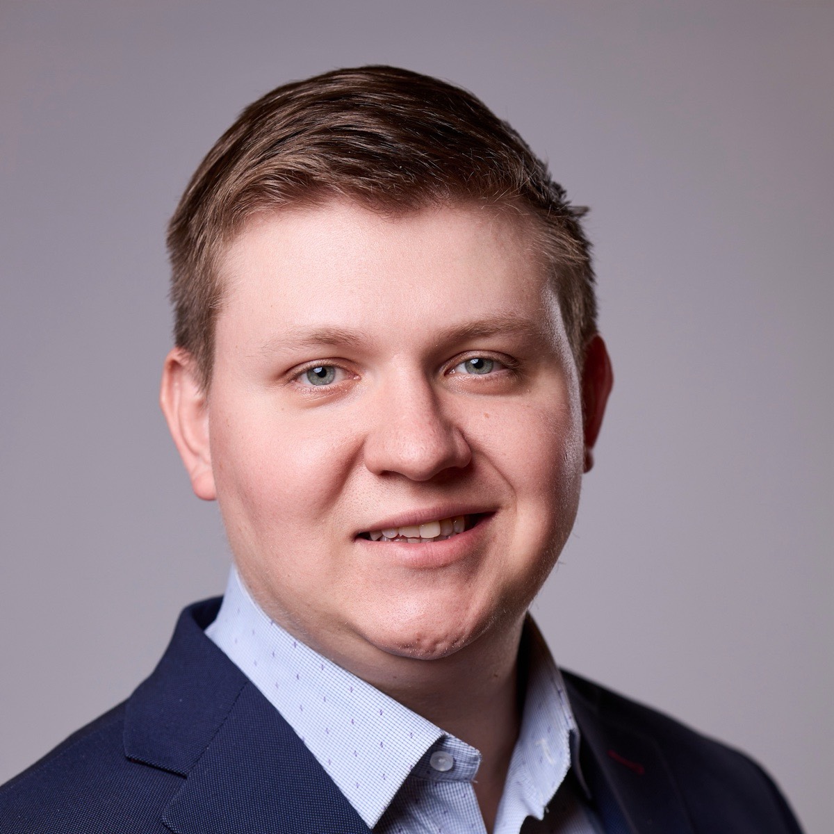Артем Семенов