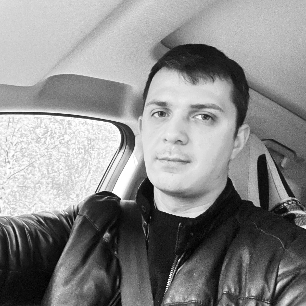 Антон Смирнов