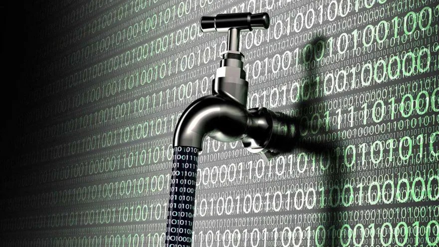 «Сбер»: Утечки данных затронули 90% взрослых россиян
На SOC-форуме зампред правления «Сбера» Станислав Кузнецов поделился тревожной статистикой: около 90% взрослого населения России пострадало от утеч... | Сетка — социальная сеть от hh.ru
