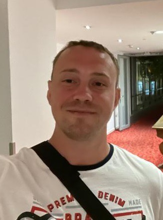 Андрей Морозов