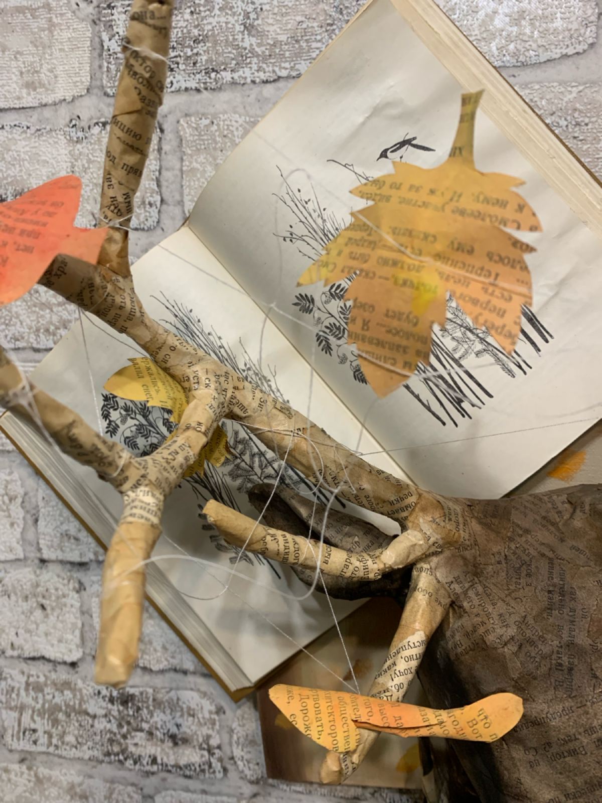 «Осенний олень»
#Папье-маше
#картина
#живопись
#художник
#осень
#благовещенск | Сетка — социальная сеть от hh.ru