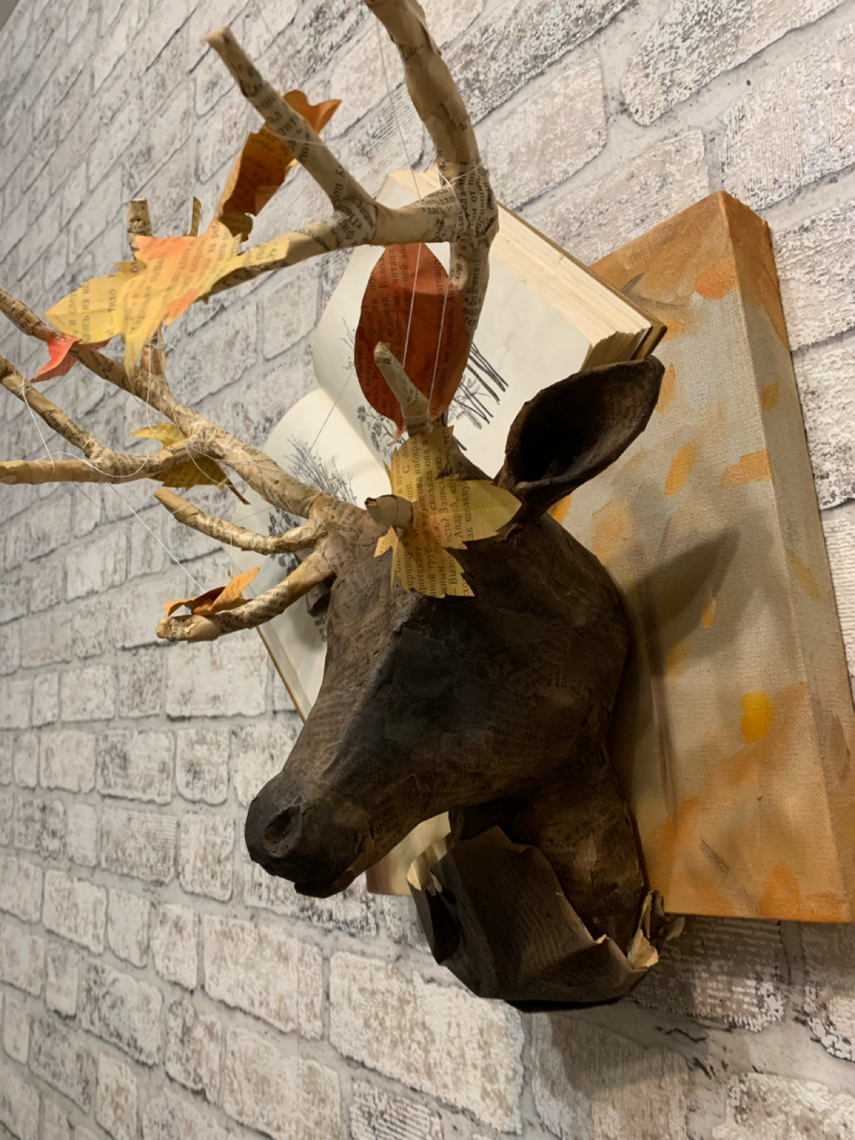 «Осенний олень»
#Папье-маше
#картина
#живопись
#художник
#осень
#благовещенск | Сетка — социальная сеть от hh.ru