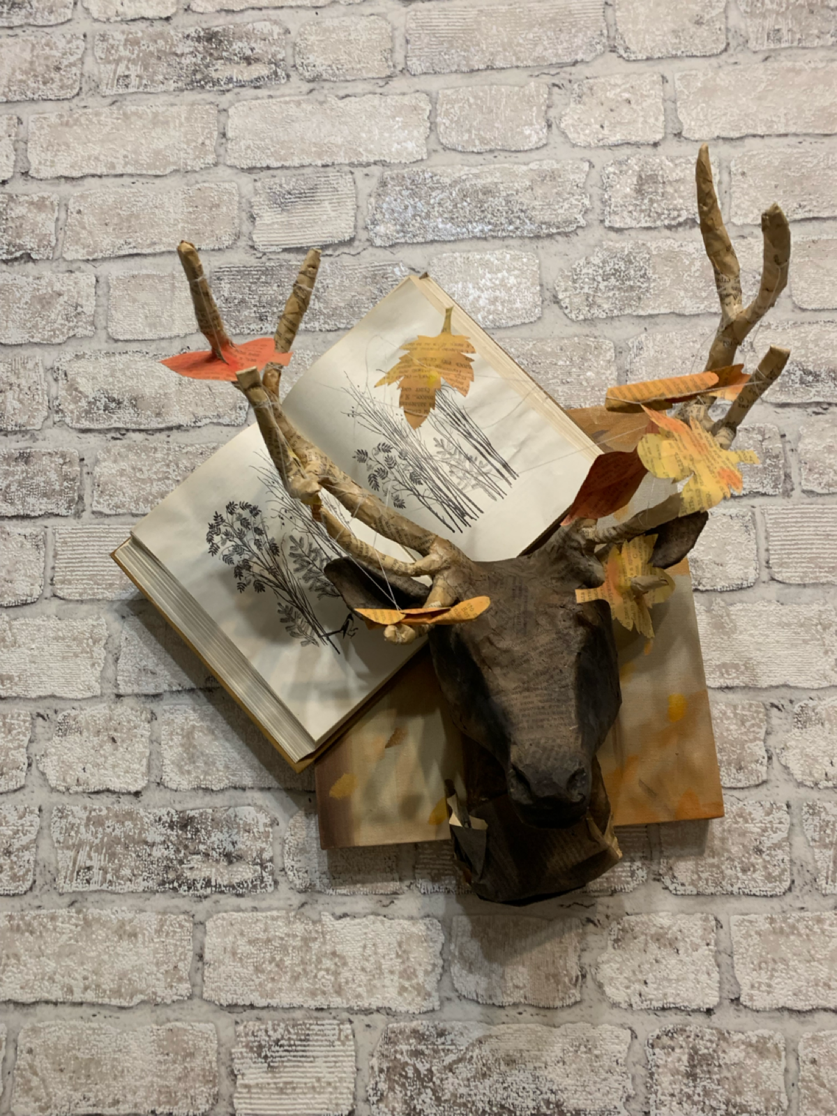 «Осенний олень»
#Папье-маше
#картина
#живопись
#художник
#осень
#благовещенск | Сетка — социальная сеть от hh.ru