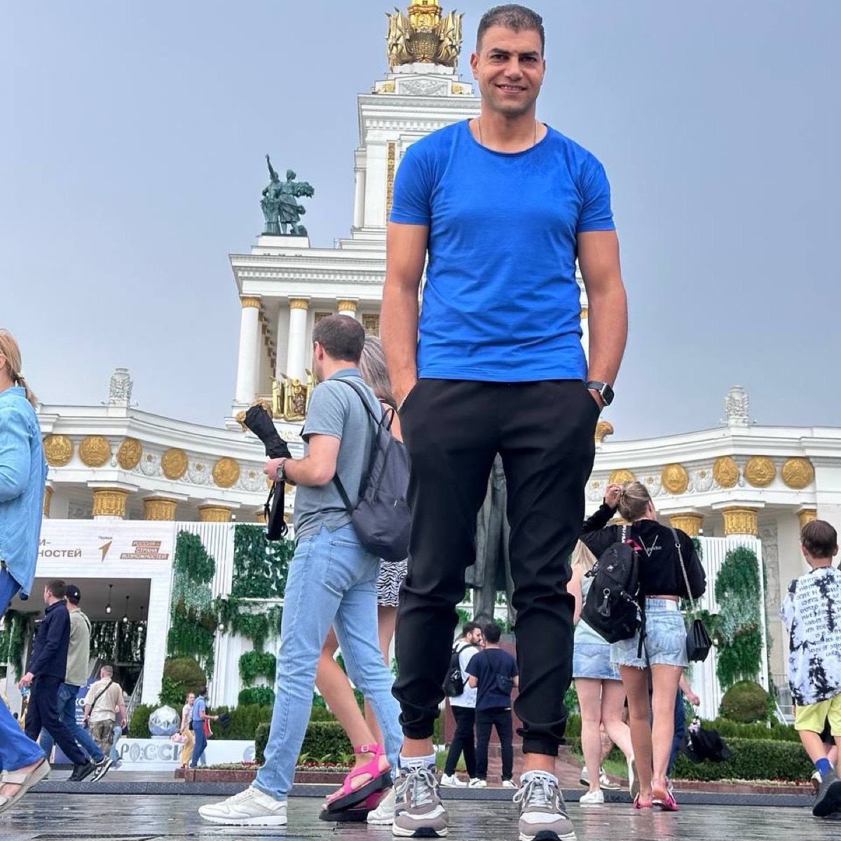 Амр Хелми