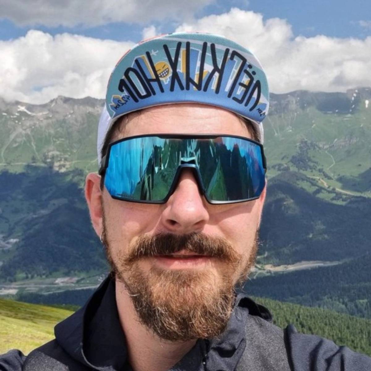 Сергей Хазов