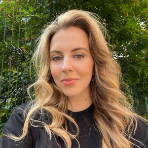 Арина Винниченко | Сетка — социальная сеть от hh.ru