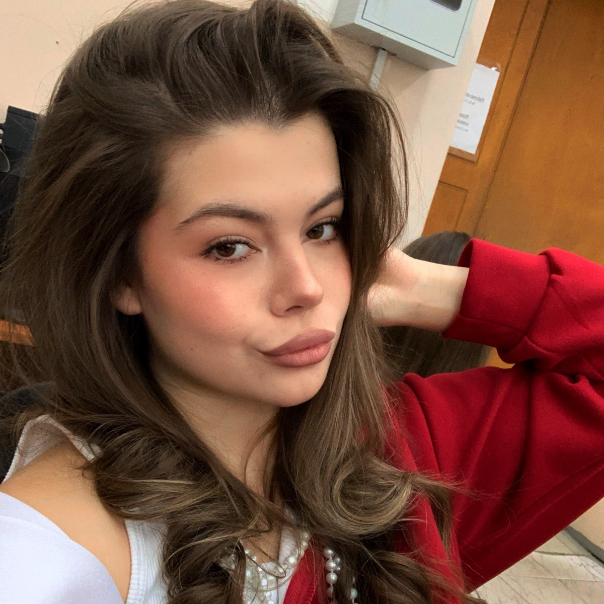 Аня Ежова