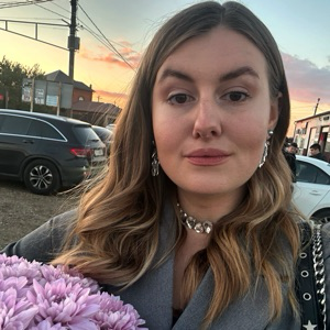 Larisa Potkina | Сетка — социальная сеть от hh.ru