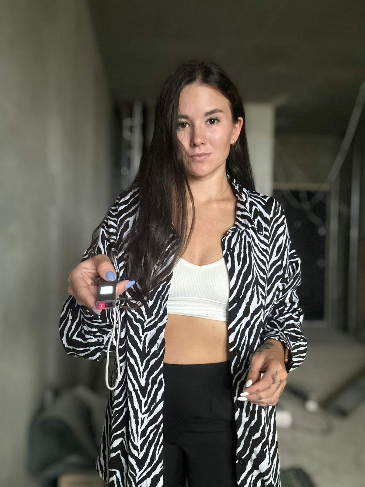 У меня две новости: хорошая и плохая
🌸 Хорошая - в этом месяце у меня открывается студия дизайна🫶🏼
Там я буду встречать вас, проводить встречи, отвечать на вопросы, показывать материалы и работы, а та... | Сетка — социальная сеть от hh.ru