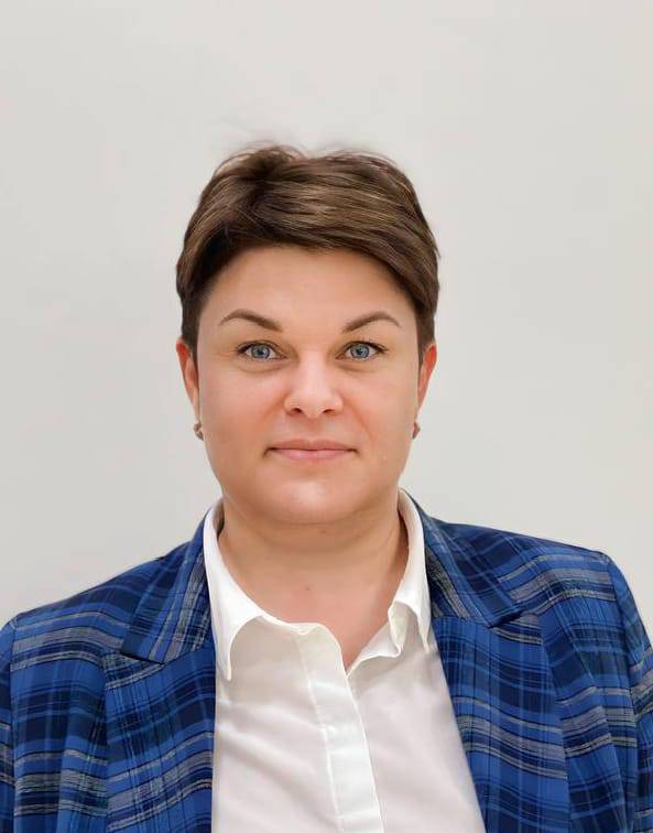 Елена Лобазова | Сетка — социальная сеть от hh.ru