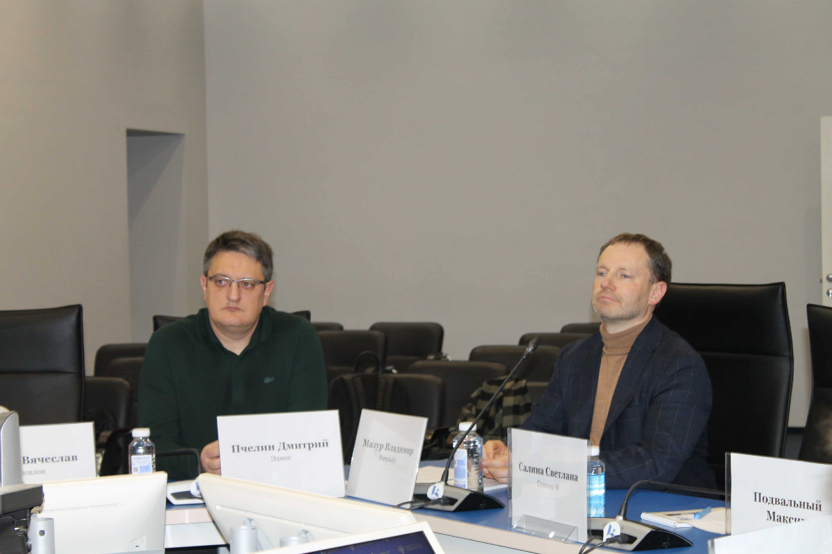 Бизнесу нужны кадры. А выпускникам профильных университетов нужна работа | Сетка — социальная сеть от hh.ru