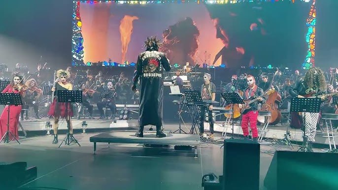 Этот концерт "Король и Шут" — словно портал в прошлое, возвращение к тем временам, когда мы были пацанами с рваными джинсами, кожаными куртками и вечным чувством свободы внутри | Сетка — социальная сеть от hh.ru