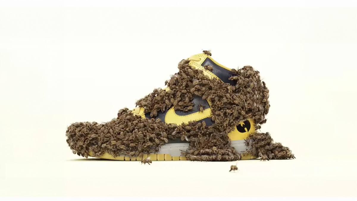#Артем Любишь медок, люби и…
Новый коллаб Nike с легендами хип-хопа – Wu Tang Clan. Модель кроссов выполнена в желто-черных цветах рэп-группы | Сетка — социальная сеть от hh.ru