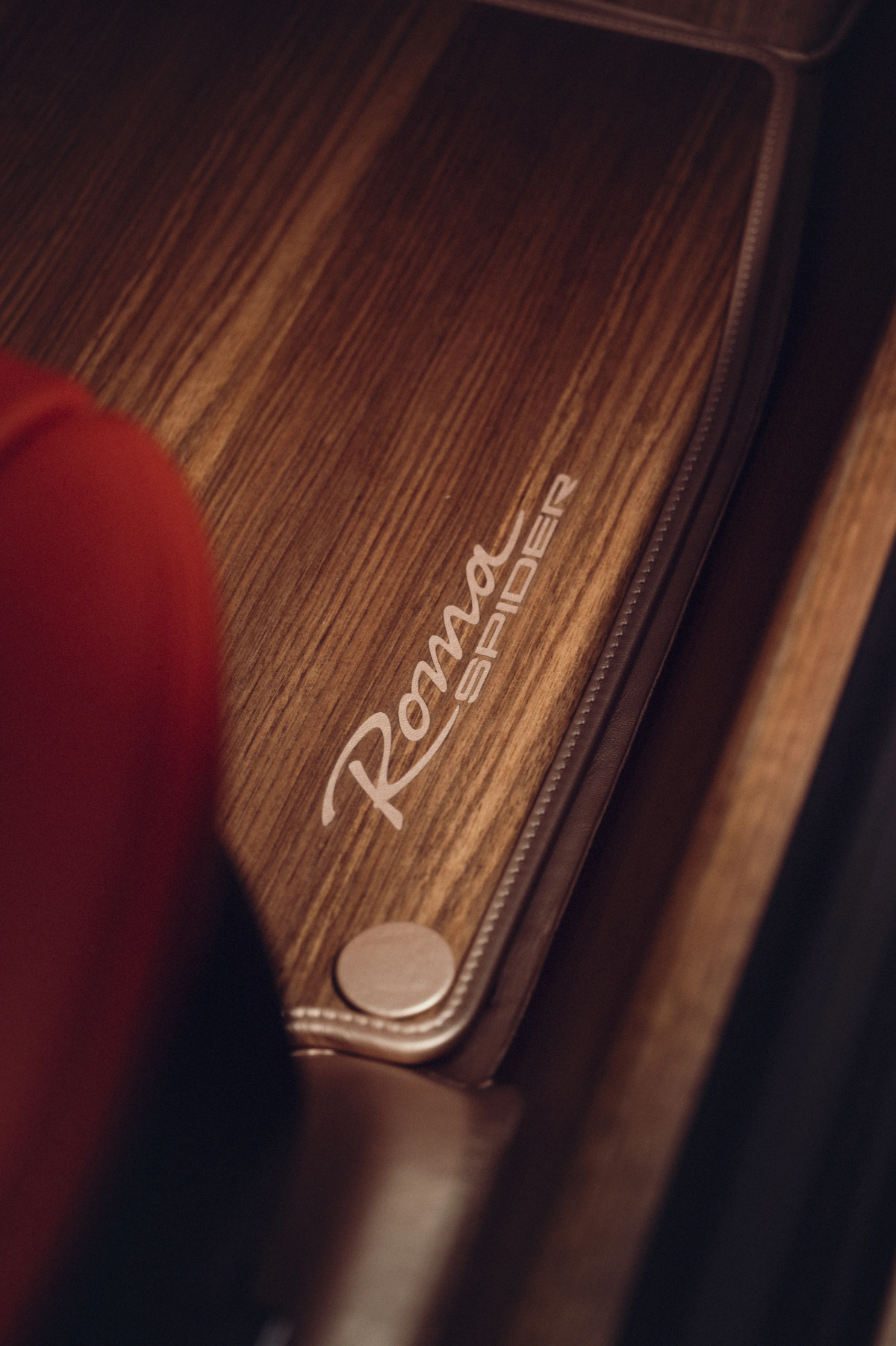 Дикие площади недвижимости 🏚️  
Львиная доля недвижимости неуправляема!  
Практически дикие территории. С точки зренияtech wealth management 🫡👑  
Управление площадями дикими, это тот еще экстрим | Сетка — социальная сеть от hh.ru