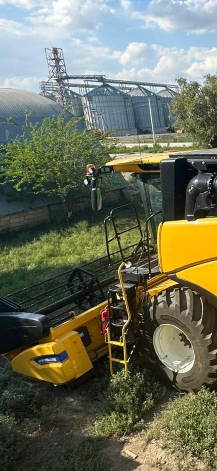 New Holland Agriculture
CX 6.80 STANDART 33 ooo ooo₽ | Сетка — социальная сеть от hh.ru
