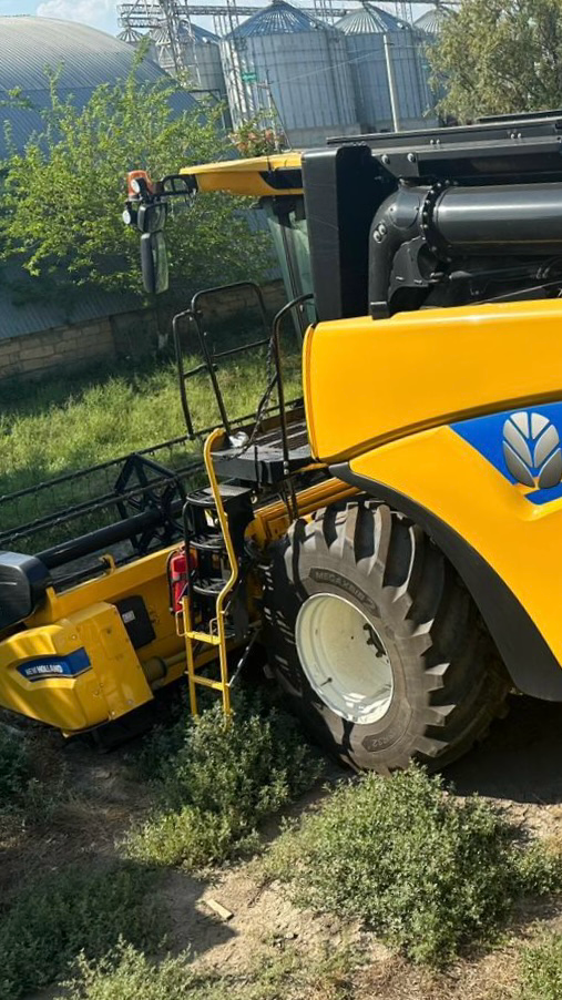 New Holland Agriculture
CX 6.80 STANDART 33 ooo ooo₽ | Сетка — социальная сеть от hh.ru