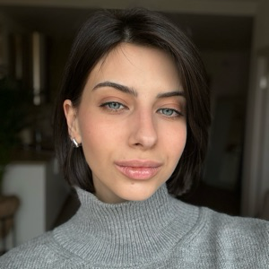 Анжелика Тарасенко | Сетка — социальная сеть от hh.ru