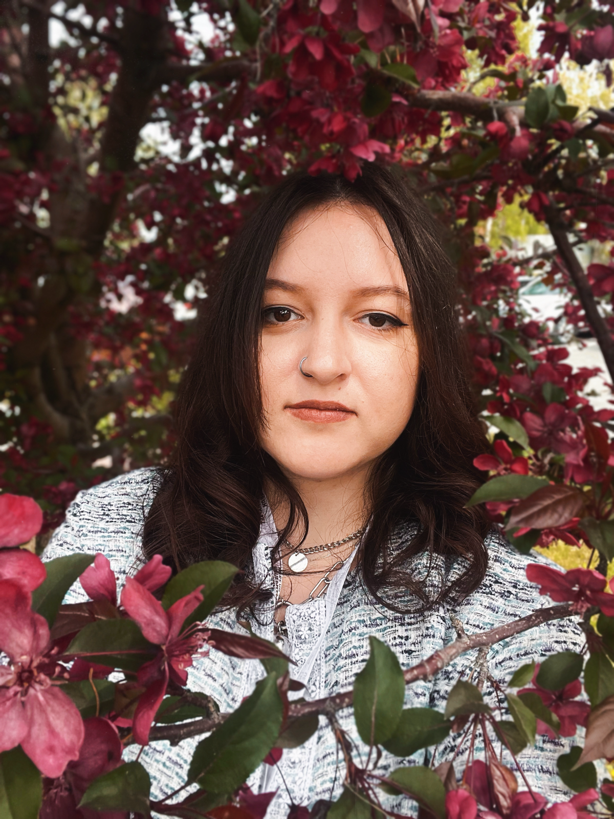 Ну что ж, всем халлоу и давайте знакомиться. Я Арина, но часто пользуюсь псевдонимом Ariadna | Сетка — социальная сеть от hh.ru